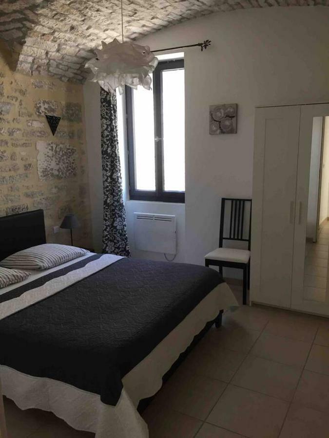 Le 5B Barjac (Gard) Exterior foto