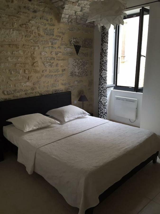 Le 5B Barjac (Gard) Exterior foto