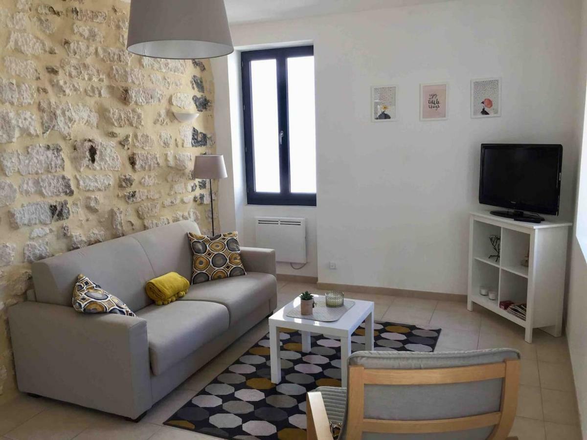 Le 5B Barjac (Gard) Exterior foto