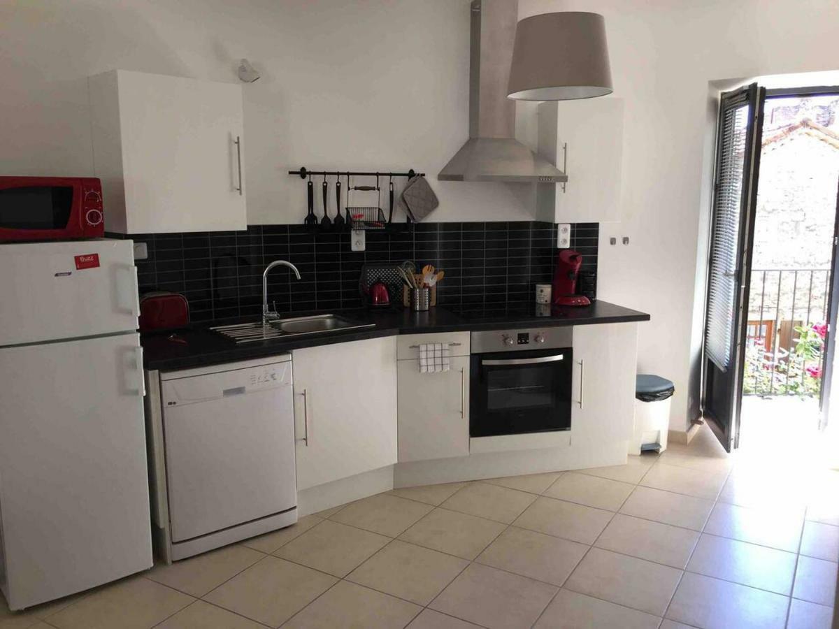 Le 5B Barjac (Gard) Exterior foto